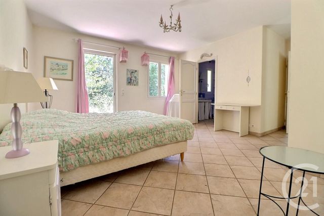 Maison &agrave; vendre - 6 pi&egrave;ces - 200 m2 - St Paul En Foret - 83 - PROVENCE-ALPES-COTE-D-AZUR