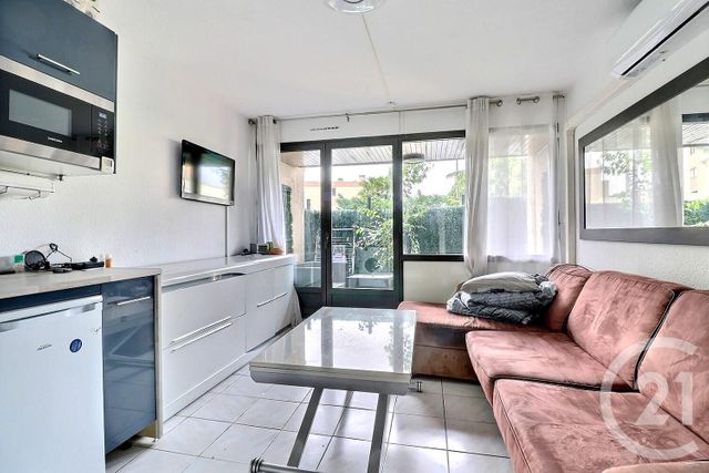 Appartement Studio à vendre ST RAPHAEL