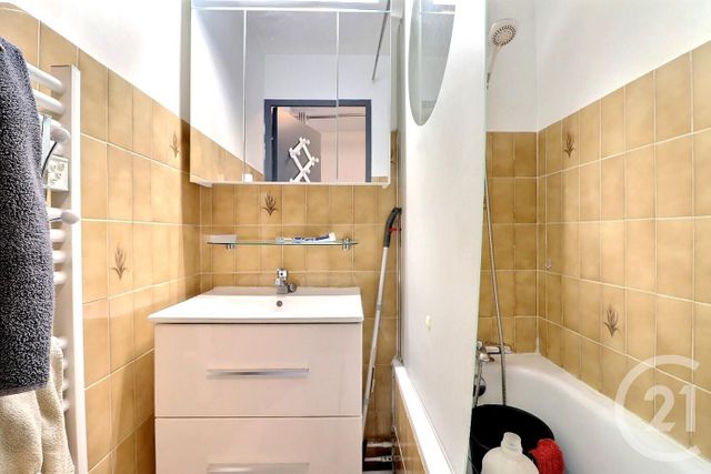 Appartement Studio &agrave; vendre - 1 pi&egrave;ce - 20 m2 - St Raphael - 83 - PROVENCE-ALPES-COTE-D-AZUR