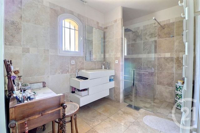 Maison &agrave; vendre - 5 pi&egrave;ces - 150 m2 - St Raphael - 83 - PROVENCE-ALPES-COTE-D-AZUR