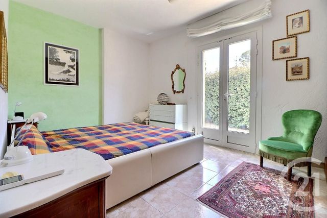 Maison &agrave; vendre - 5 pi&egrave;ces - 150 m2 - St Raphael - 83 - PROVENCE-ALPES-COTE-D-AZUR