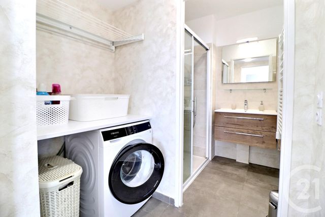 Appartement T5 à vendre - 5 pièces - 105,06 m2 - Puget Sur Argens - 83 - PROVENCE-ALPES-COTE-D-AZUR