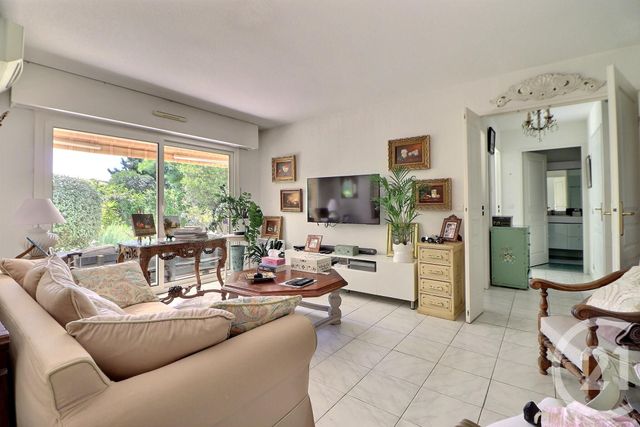 Appartement T4 à vendre - 4 pièces - 104,53 m2 - St Raphael - 83 - PROVENCE-ALPES-COTE-D-AZUR