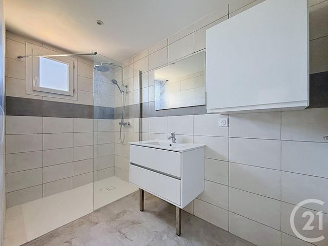 Maison &agrave; vendre - 5 pi&egrave;ces - 107,23 m2 - St Raphael - 83 - PROVENCE-ALPES-COTE-D-AZUR
