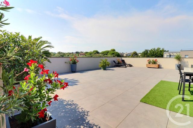 Appartement T4 à vendre - 4 pièces - 86,91 m2 - Frejus - 83 - PROVENCE-ALPES-COTE-D-AZUR