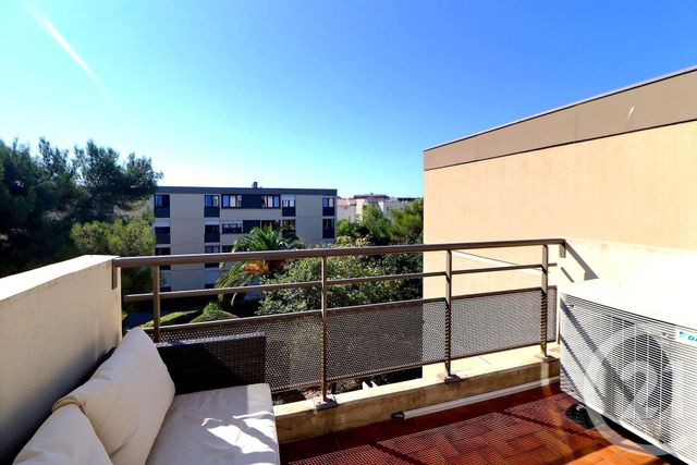Appartement T4 à vendre - 4 pièces - 83,28 m2 - Frejus - 83 - PROVENCE-ALPES-COTE-D-AZUR
