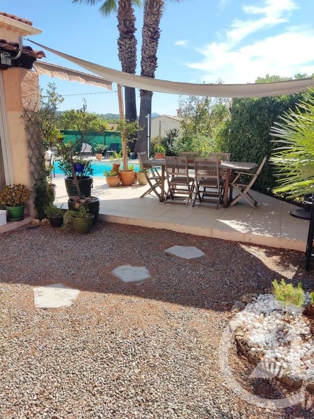 Afficher la photo en grand Maison à vendre - 5 pièces - 132 m2 - Frejus - 83 - PROVENCE-ALPES-COTE-D-AZUR