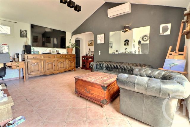 Maison &agrave; vendre - 4 pi&egrave;ces - 90 m2 - Roquebrune Sur Argens - 83 - PROVENCE-ALPES-COTE-D-AZUR