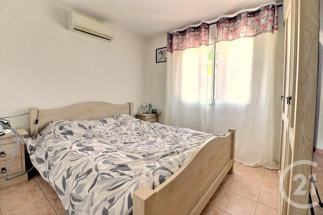 Maison &agrave; vendre - 4 pi&egrave;ces - 90 m2 - Roquebrune Sur Argens - 83 - PROVENCE-ALPES-COTE-D-AZUR