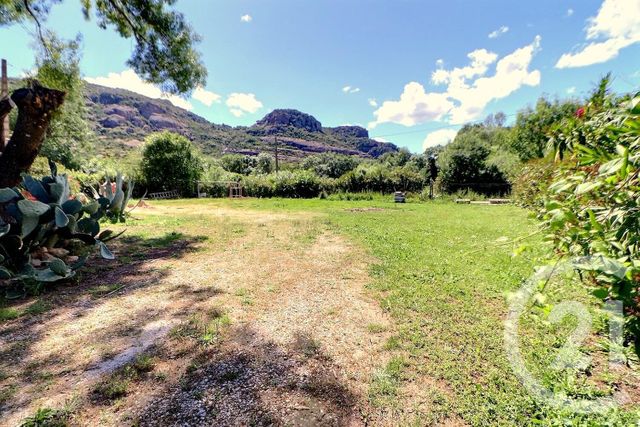 Maison &agrave; vendre - 4 pi&egrave;ces - 90 m2 - Roquebrune Sur Argens - 83 - PROVENCE-ALPES-COTE-D-AZUR