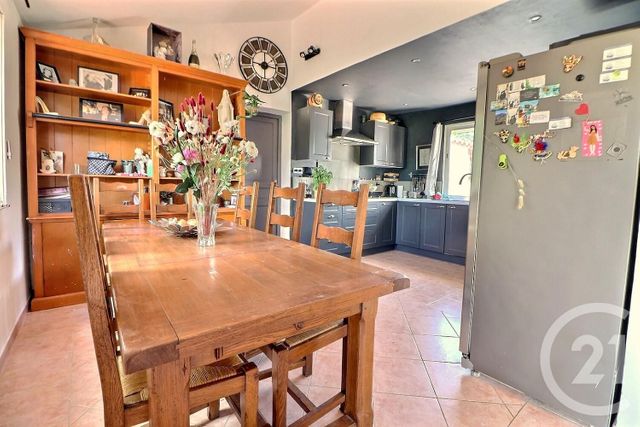 Maison &agrave; vendre - 4 pi&egrave;ces - 90 m2 - Roquebrune Sur Argens - 83 - PROVENCE-ALPES-COTE-D-AZUR