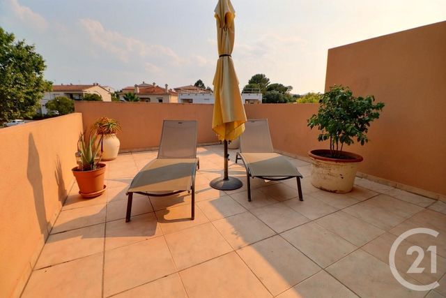 Appartement T3 &agrave; vendre - 3 pi&egrave;ces - 65 m2 - Puget Sur Argens - 83 - PROVENCE-ALPES-COTE-D-AZUR
