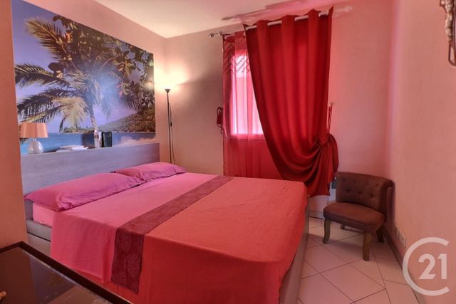 Appartement T3 &agrave; vendre - 3 pi&egrave;ces - 65 m2 - Puget Sur Argens - 83 - PROVENCE-ALPES-COTE-D-AZUR