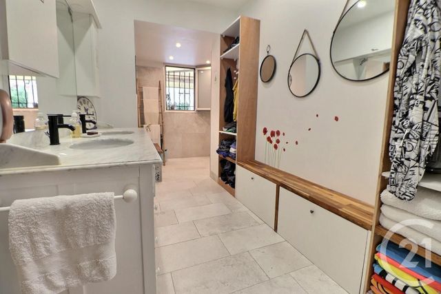 Maison à vendre - 4 pièces - 117 m2 - Puget Sur Argens - 83 - PROVENCE-ALPES-COTE-D-AZUR