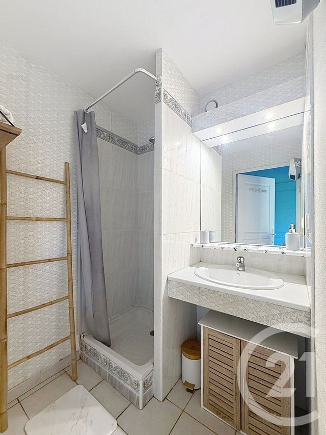 Appartement T1 &agrave; vendre - 1 pi&egrave;ce - 24,93 m2 - Frejus - 83 - PROVENCE-ALPES-COTE-D-AZUR