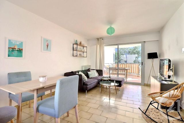 Appartement T2 à vendre - 2 pièces - 55,03 m2 - Frejus - 83 - PROVENCE-ALPES-COTE-D-AZUR