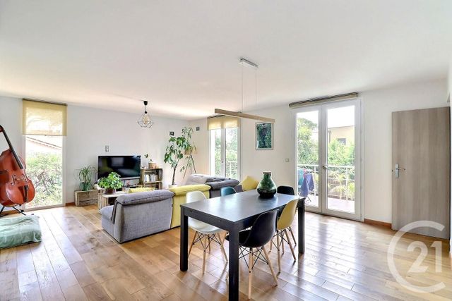 Maison à vendre - 5 pièces - 115 m2 - Frejus - 83 - PROVENCE-ALPES-COTE-D-AZUR