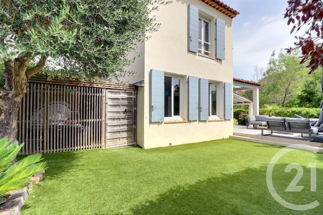Maison &agrave; vendre - 4 pi&egrave;ces - 118 m2 - St Raphael - 83 - PROVENCE-ALPES-COTE-D-AZUR