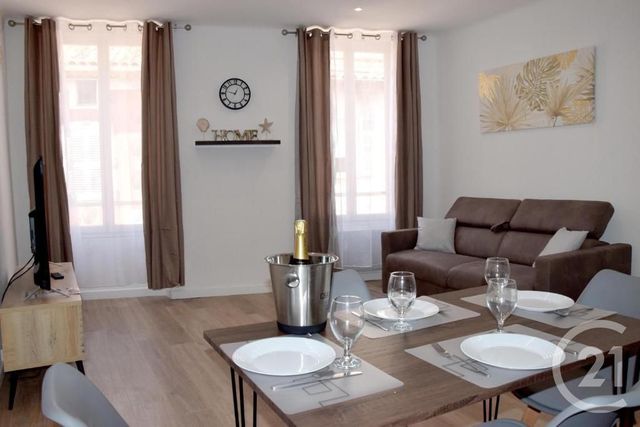 Appartement T2 à vendre - 2 pièces - 45,60 m2 - Frejus - 83 - PROVENCE-ALPES-COTE-D-AZUR