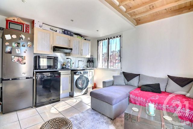 Appartement Duplex à vendre - 2 pièces - 21,42 m2 - St Raphael - 83 - PROVENCE-ALPES-COTE-D-AZUR