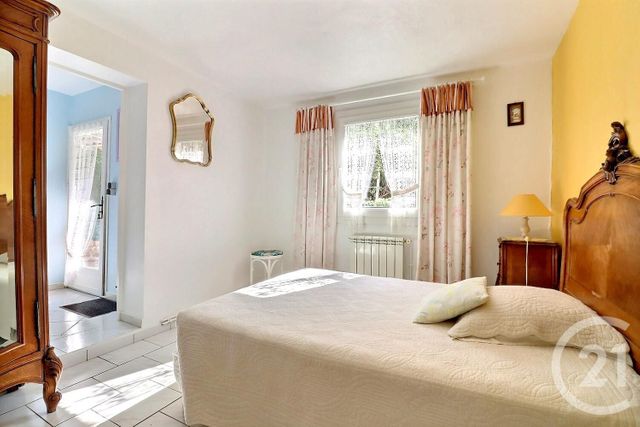 Maison à vendre - 4 pièces - 92 m2 - Frejus - 83 - PROVENCE-ALPES-COTE-D-AZUR