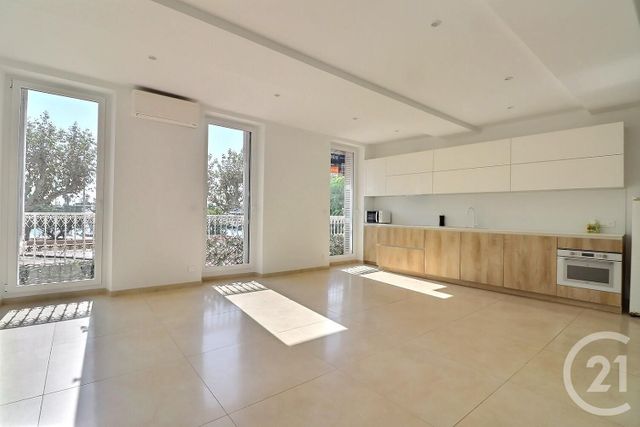 Appartement F4 à vendre ST RAPHAEL