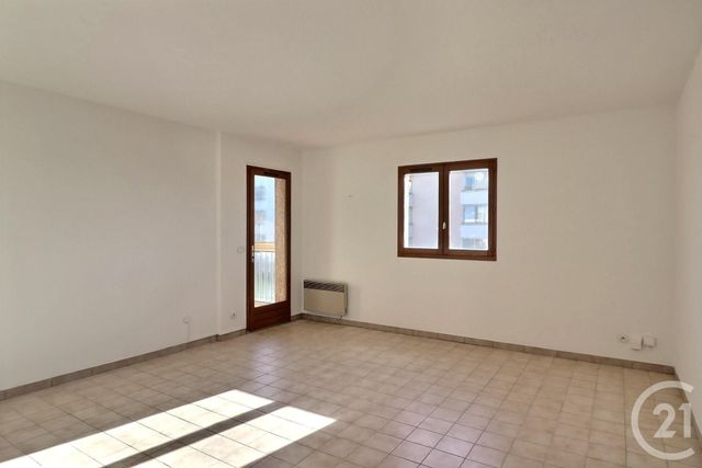 Appartement F3 à vendre FREJUS