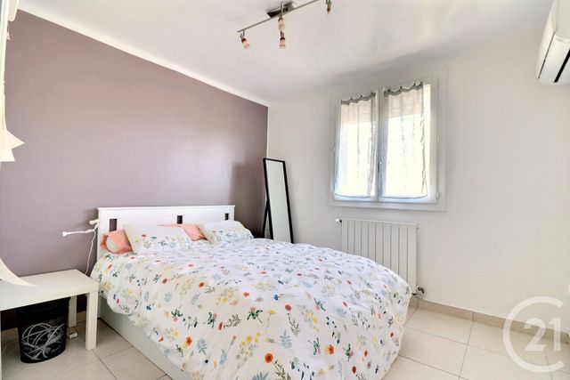 Appartement F3 à vendre - 3 pièces - 58,25 m2 - Frejus - 83 - PROVENCE-ALPES-COTE-D-AZUR