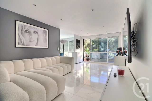 Appartement F4 à vendre ST RAPHAEL