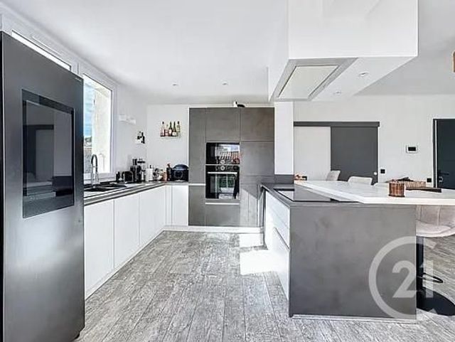 Maison &agrave; vendre - 4 pi&egrave;ces - 99 m2 - Frejus - 83 - PROVENCE-ALPES-COTE-D-AZUR