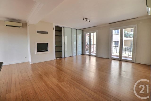 Appartement F4 &agrave; vendre - 4 pi&egrave;ces - 94,74 m2 - St Raphael - 83 - PROVENCE-ALPES-COTE-D-AZUR