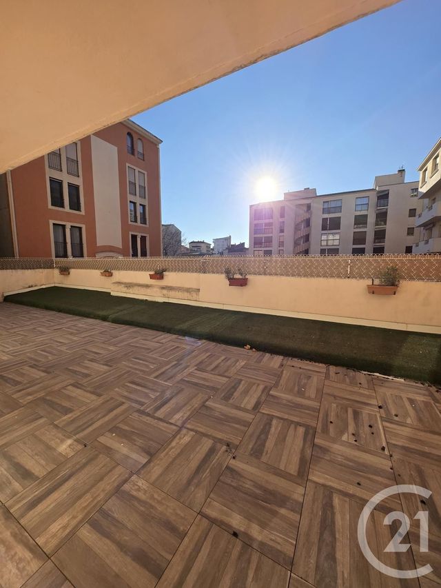 Appartement F4 &agrave; vendre - 4 pi&egrave;ces - 94,74 m2 - St Raphael - 83 - PROVENCE-ALPES-COTE-D-AZUR