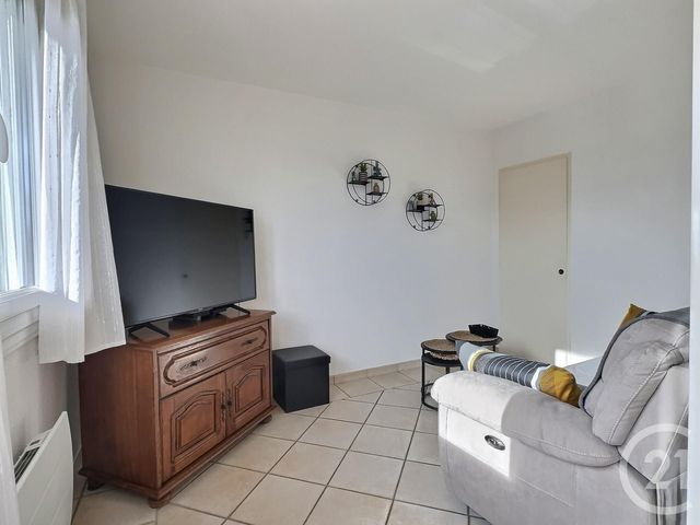 Appartement &agrave; vendre - 4 pi&egrave;ces - 67 m2 - Frejus - 83 - PROVENCE-ALPES-COTE-D-AZUR