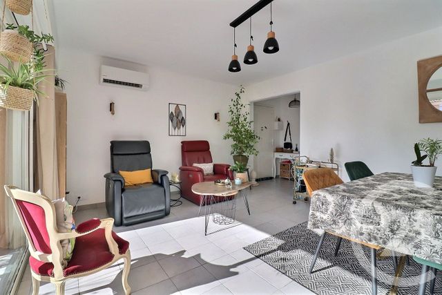 Appartement F3 &agrave; vendre - 3 pi&egrave;ces - 71,87 m2 - Frejus - 83 - PROVENCE-ALPES-COTE-D-AZUR