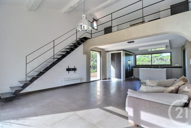 Maison &agrave; vendre - 6 pi&egrave;ces - 148 m2 - Frejus - 83 - PROVENCE-ALPES-COTE-D-AZUR