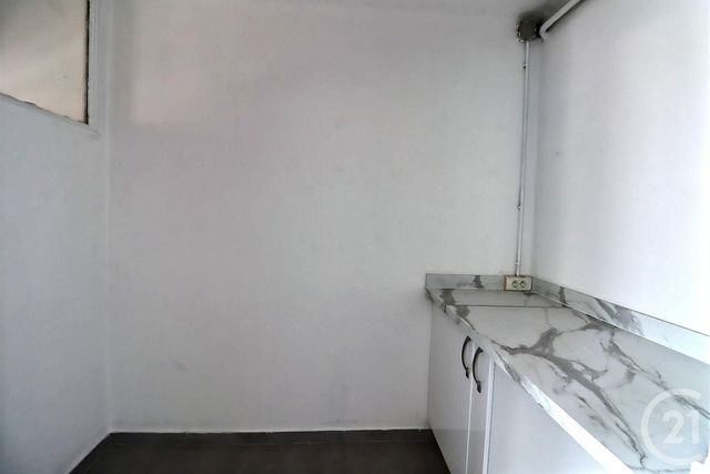 Appartement T4 &agrave; vendre - 71 pi&egrave;ces - 71 m2 - Frejus - 83 - PROVENCE-ALPES-COTE-D-AZUR