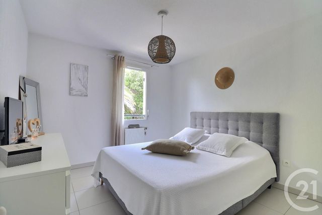 Appartement T4 &agrave; vendre - 4 pi&egrave;ces - 76 m2 - Frejus - 83 - PROVENCE-ALPES-COTE-D-AZUR