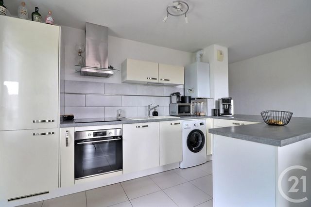 Appartement T4 &agrave; vendre - 4 pi&egrave;ces - 76 m2 - Frejus - 83 - PROVENCE-ALPES-COTE-D-AZUR