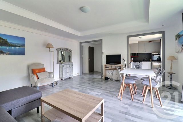 Appartement F3 &agrave; vendre - 3 pi&egrave;ces - 67,18 m2 - Frejus - 83 - PROVENCE-ALPES-COTE-D-AZUR