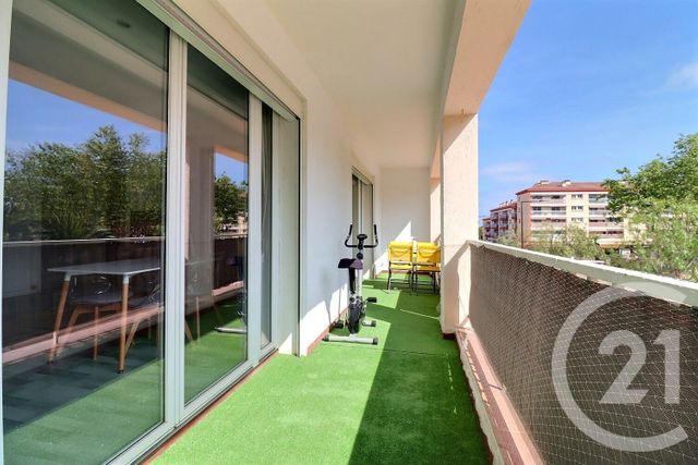 Appartement F3 &agrave; vendre - 3 pi&egrave;ces - 67,18 m2 - Frejus - 83 - PROVENCE-ALPES-COTE-D-AZUR