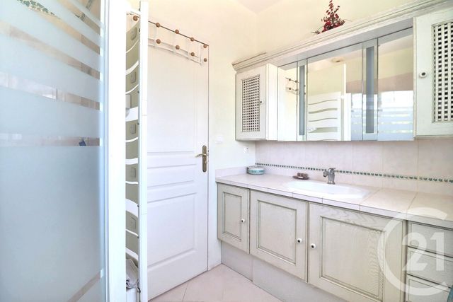 Maison &agrave; vendre - 6 pi&egrave;ces - 245 m2 - Frejus - 83 - PROVENCE-ALPES-COTE-D-AZUR