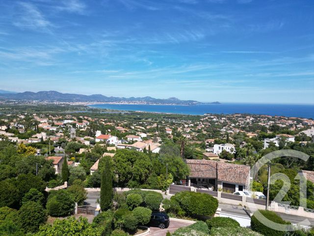 Maison &agrave; vendre - 6 pi&egrave;ces - 245 m2 - Frejus - 83 - PROVENCE-ALPES-COTE-D-AZUR