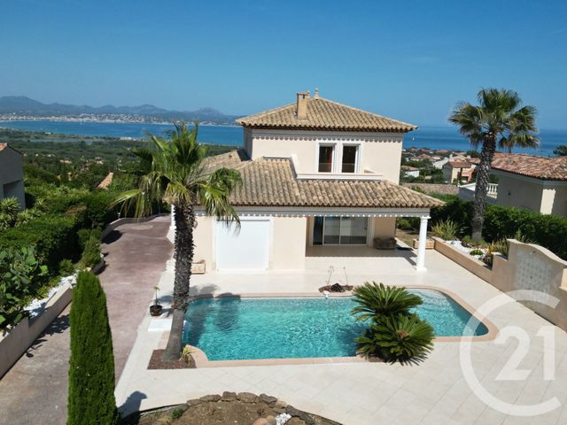 Maison &agrave; vendre - 6 pi&egrave;ces - 245 m2 - Frejus - 83 - PROVENCE-ALPES-COTE-D-AZUR