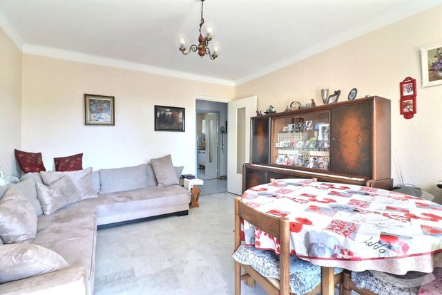Appartement F3 &agrave; vendre - 3 pi&egrave;ces - 61,33 m2 - St Raphael - 83 - PROVENCE-ALPES-COTE-D-AZUR