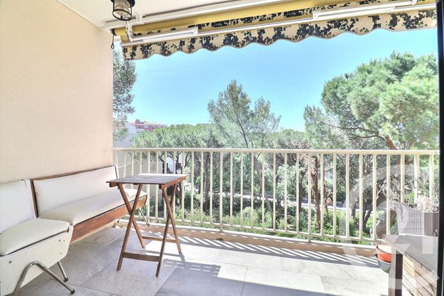 Appartement F3 à vendre ST RAPHAEL