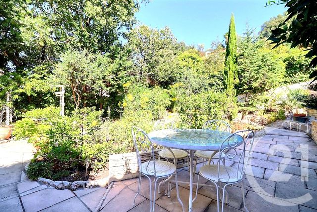 Maison &agrave; vendre - 4 pi&egrave;ces - 110 m2 - Frejus - 83 - PROVENCE-ALPES-COTE-D-AZUR