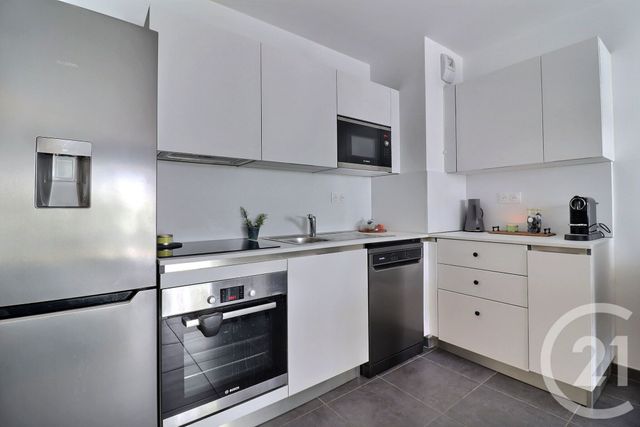 Appartement F3 &agrave; vendre - 3 pi&egrave;ces - 56,46 m2 - Frejus - 83 - PROVENCE-ALPES-COTE-D-AZUR
