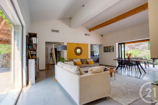 Maison &agrave; vendre - 6 pi&egrave;ces - 200 m2 - Puget Sur Argens - 83 - PROVENCE-ALPES-COTE-D-AZUR
