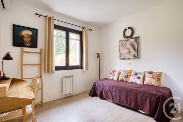 Maison &agrave; vendre - 6 pi&egrave;ces - 200 m2 - Puget Sur Argens - 83 - PROVENCE-ALPES-COTE-D-AZUR