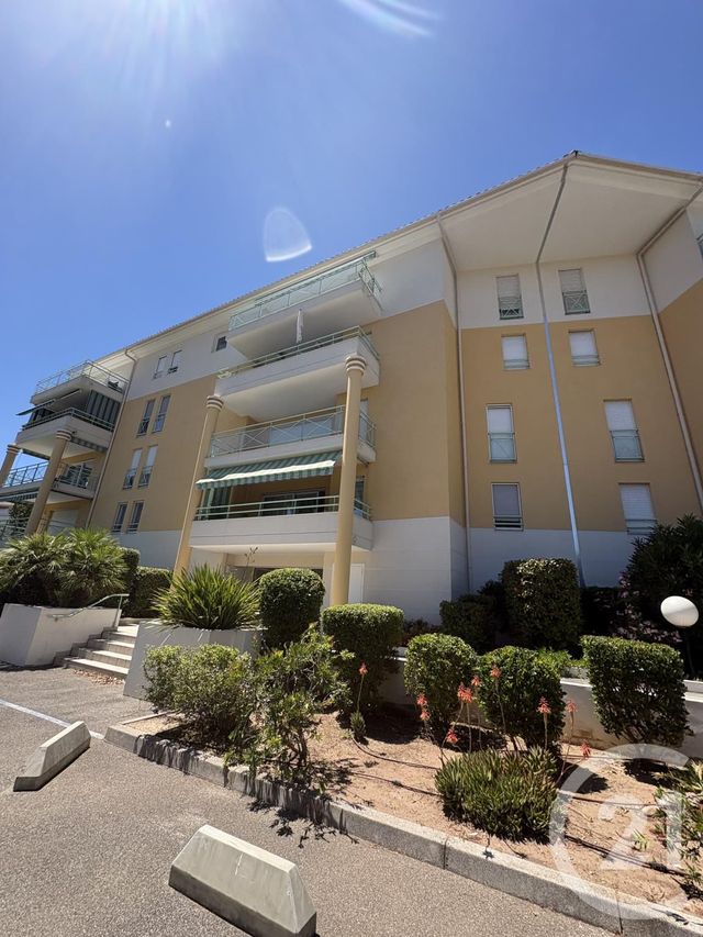 Appartement T4 à vendre ST RAPHAEL